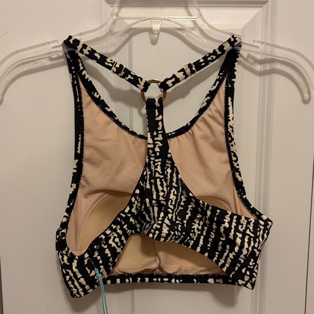 Kona Sol Women’s Medium Black and White Halter Bikini Top NWT - Picture 3 of 4